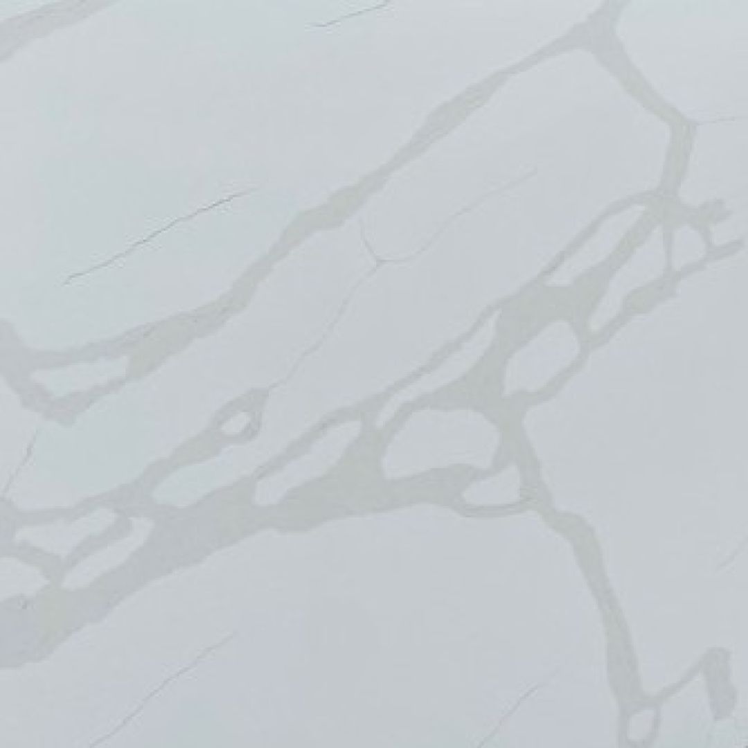 Calacatta Light (Super Jumbo Available)